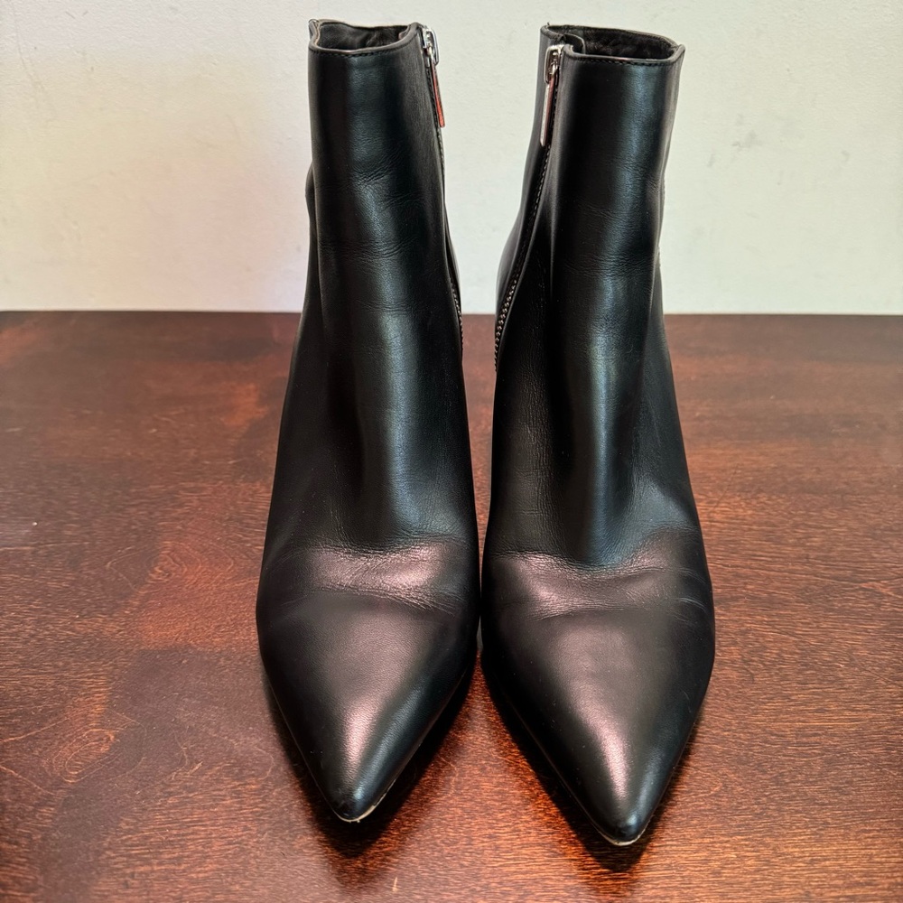 Michael Kors Black‎ Leather Heeled Ankle Boots Booties Career City Size 10M - Picture 2 of 13